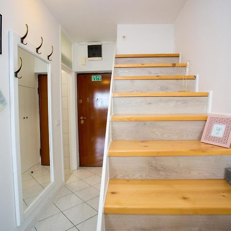 Apartments Buba สปลิท ภายนอก รูปภาพ