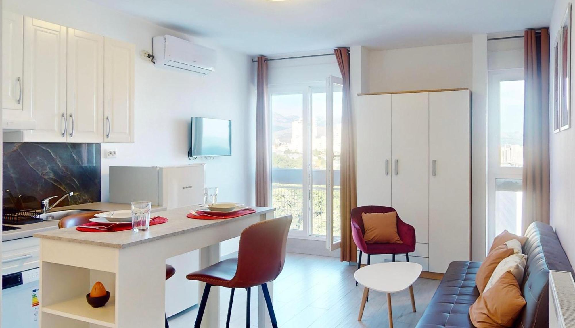 Apartments Buba สปลิท ภายนอก รูปภาพ