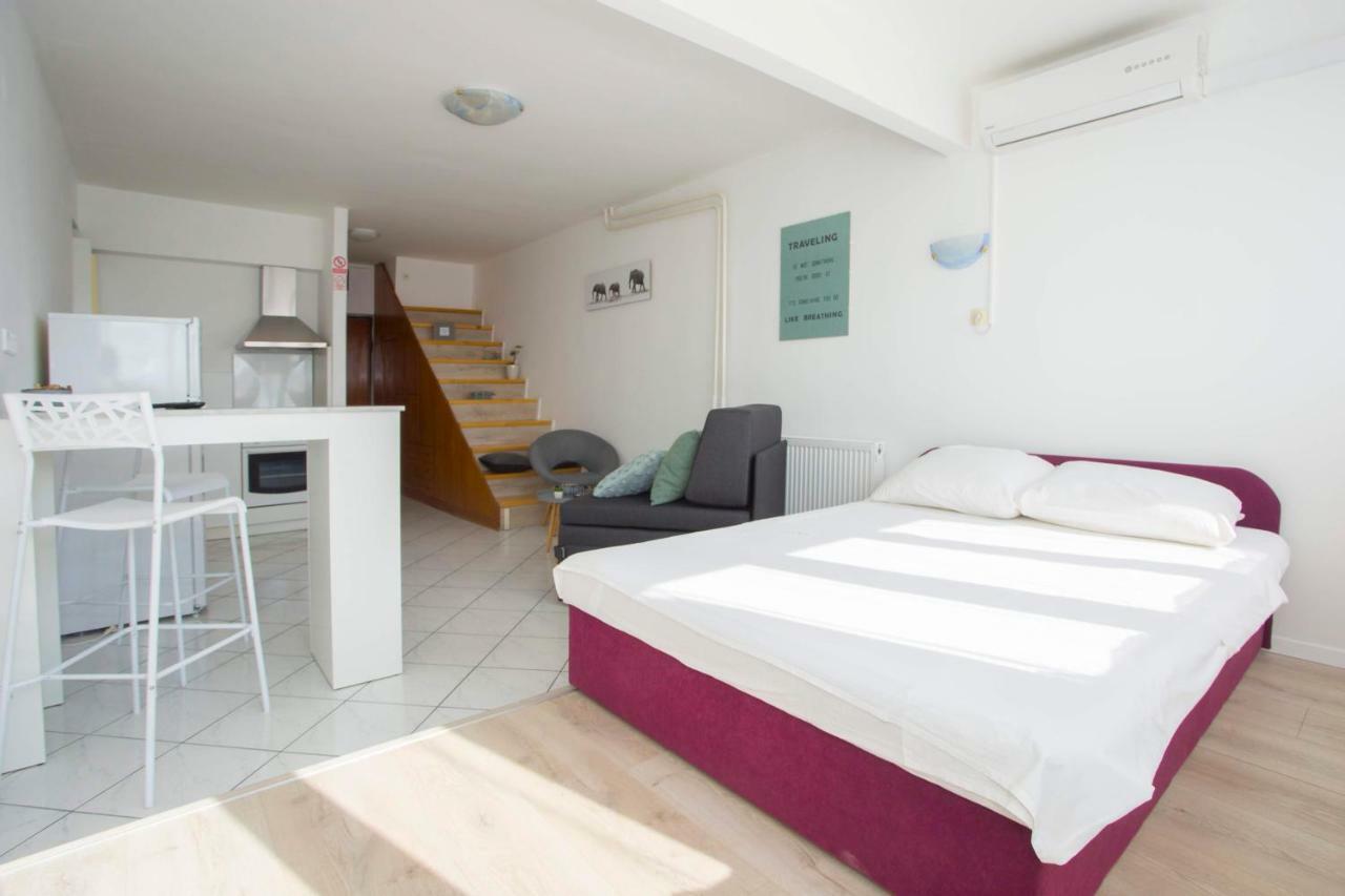 Apartments Buba สปลิท ภายนอก รูปภาพ